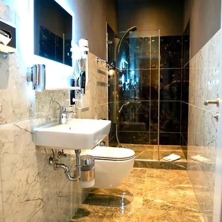 Tiergarten Hotell 3*