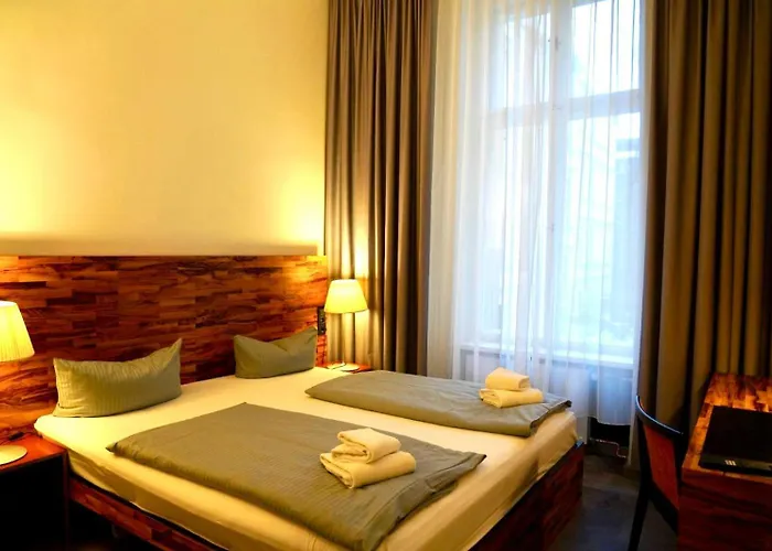 Hotell Tiergarten 3*